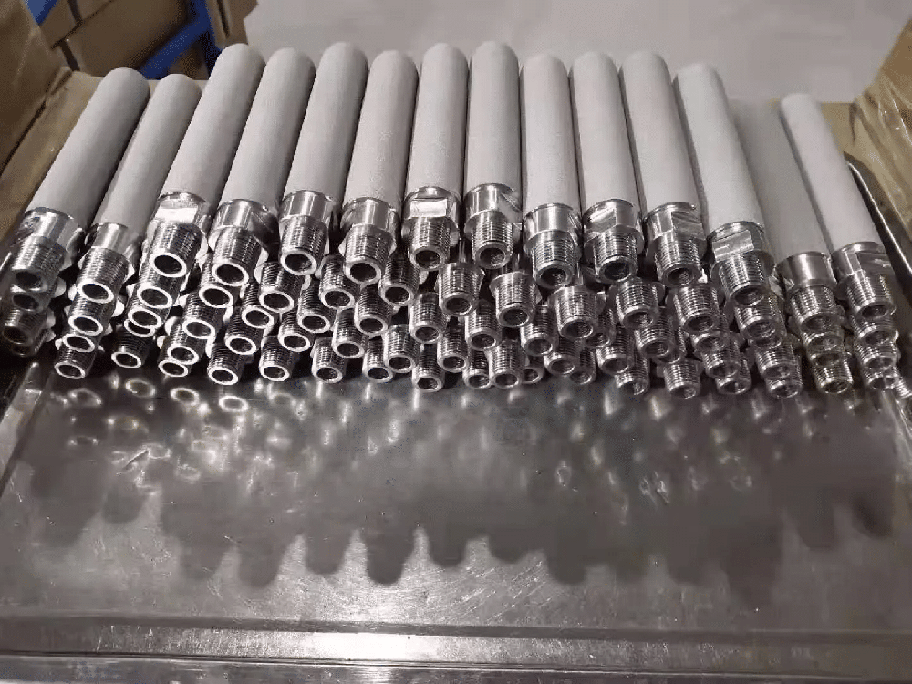 钛棒滤芯：高效过滤的多功能材料